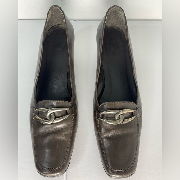 Stuart Weitzman Dark Brown Leather Pump Heel Loafers w Hardware Accent - Picture 2 of 6
